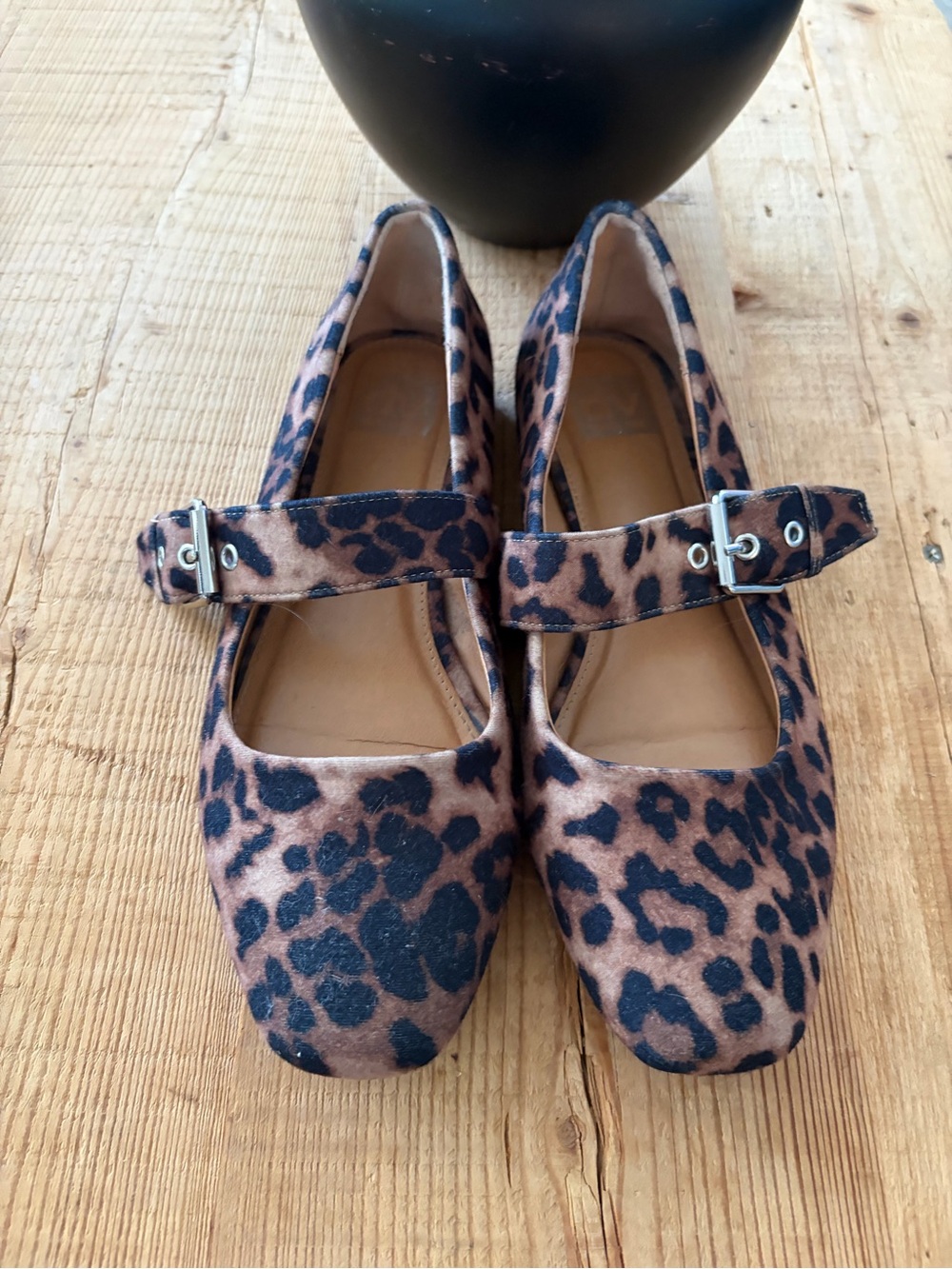 Dolce Vita Leopard Print Mary Jane Flats - Brown & Black - Picture 2 of 6